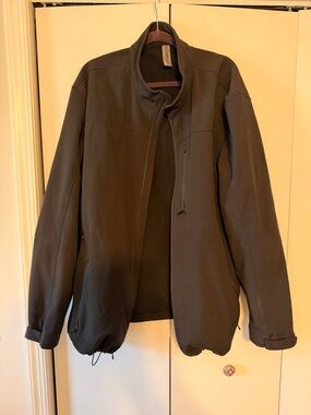 Men's Black Softshell Jacket - Weatherproof